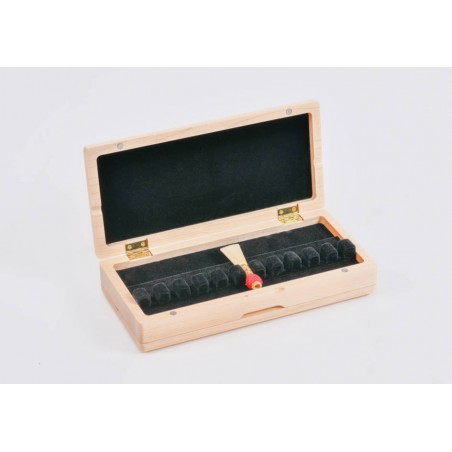 20-place reed box, natural